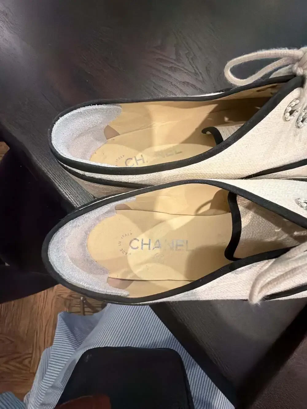 Chanel Canvas Lace-Up CC Logo Espadrille Oxford Flats size 42 VERY CLEAN